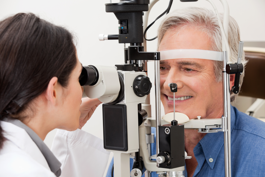 exame catarata Unity Alcon