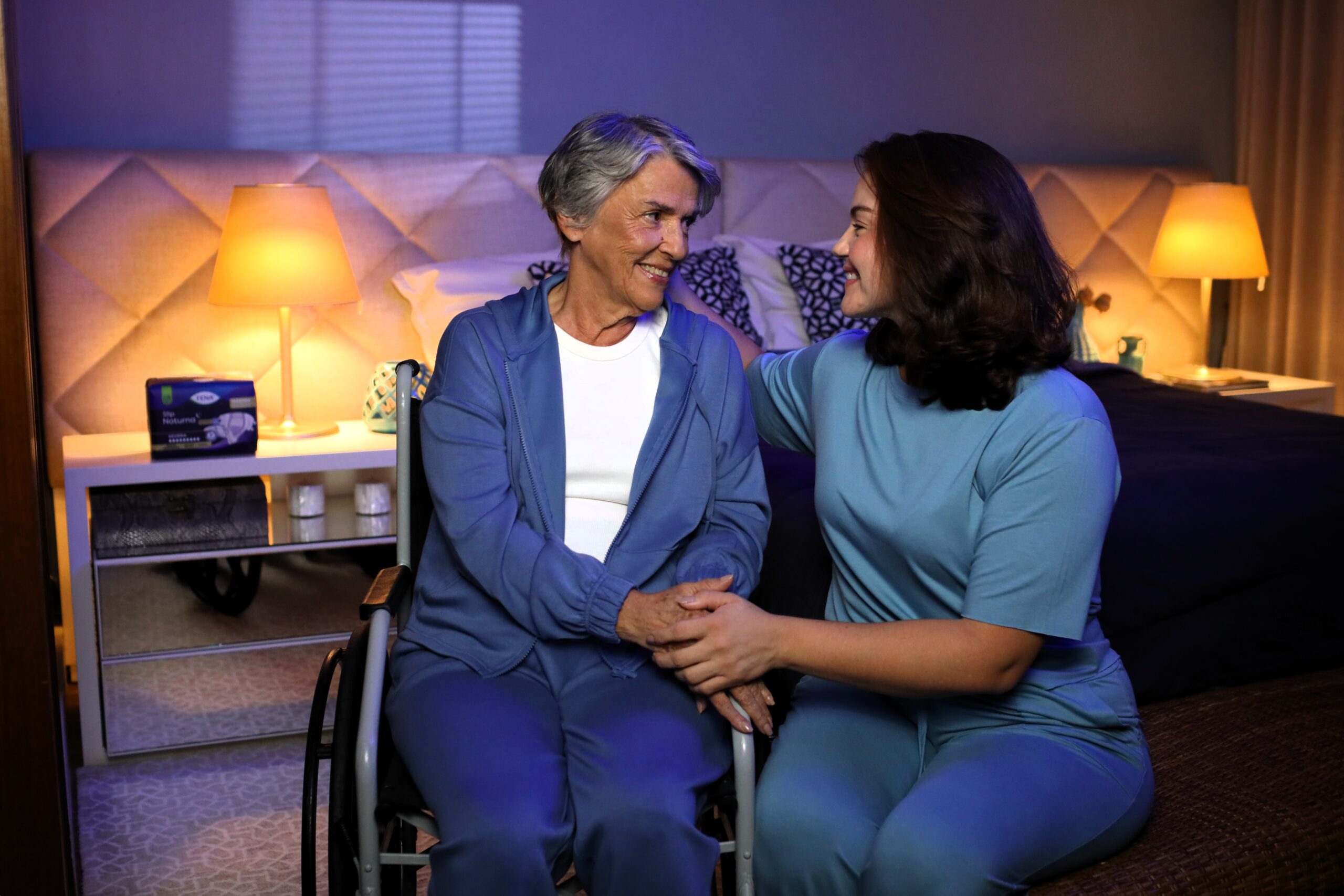 TENA FOTO Cuidadores